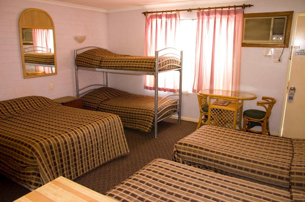 White Gum Motel Алис Спрингс Стая снимка